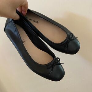 AMERICAN EAGLE WOMENS BLACK BALLET FLATS WITH BOW DETAIL SIZE 8W